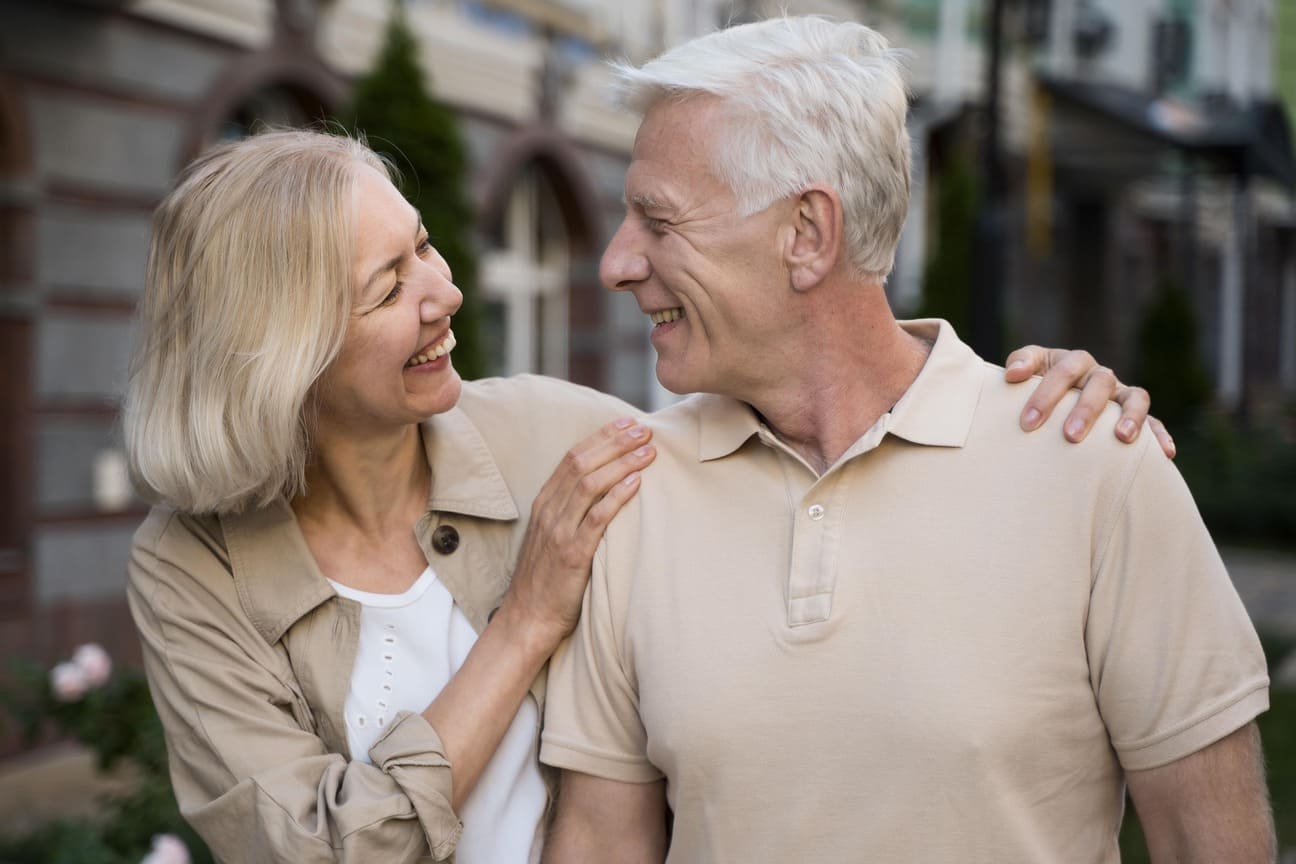 Vorteile des Single-Lebens – glücklich allein und bereit für Beziehung